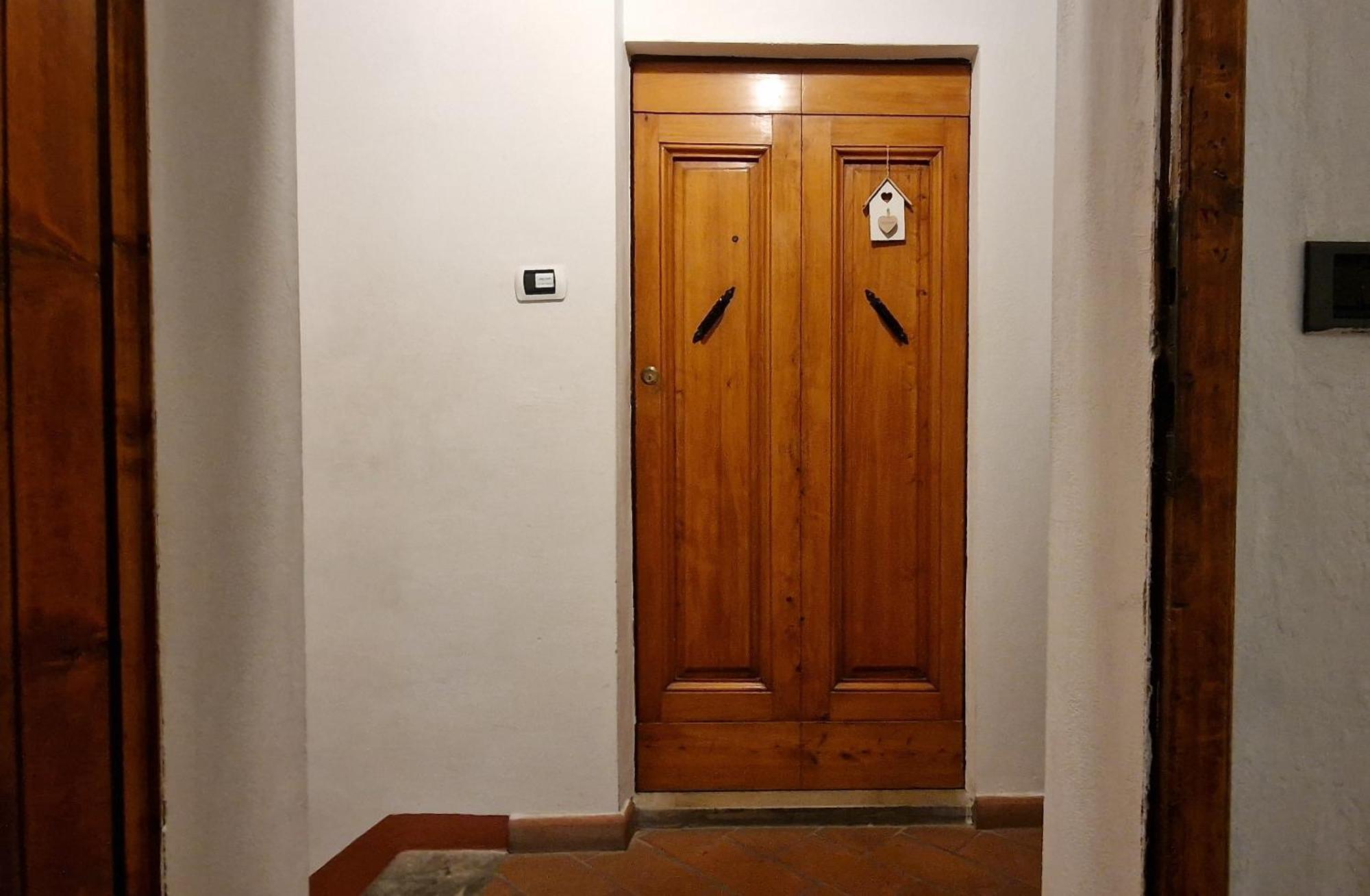 Sangi Studio Apartment - With Amazing View Of The Duomo San Gimignano Exterior photo